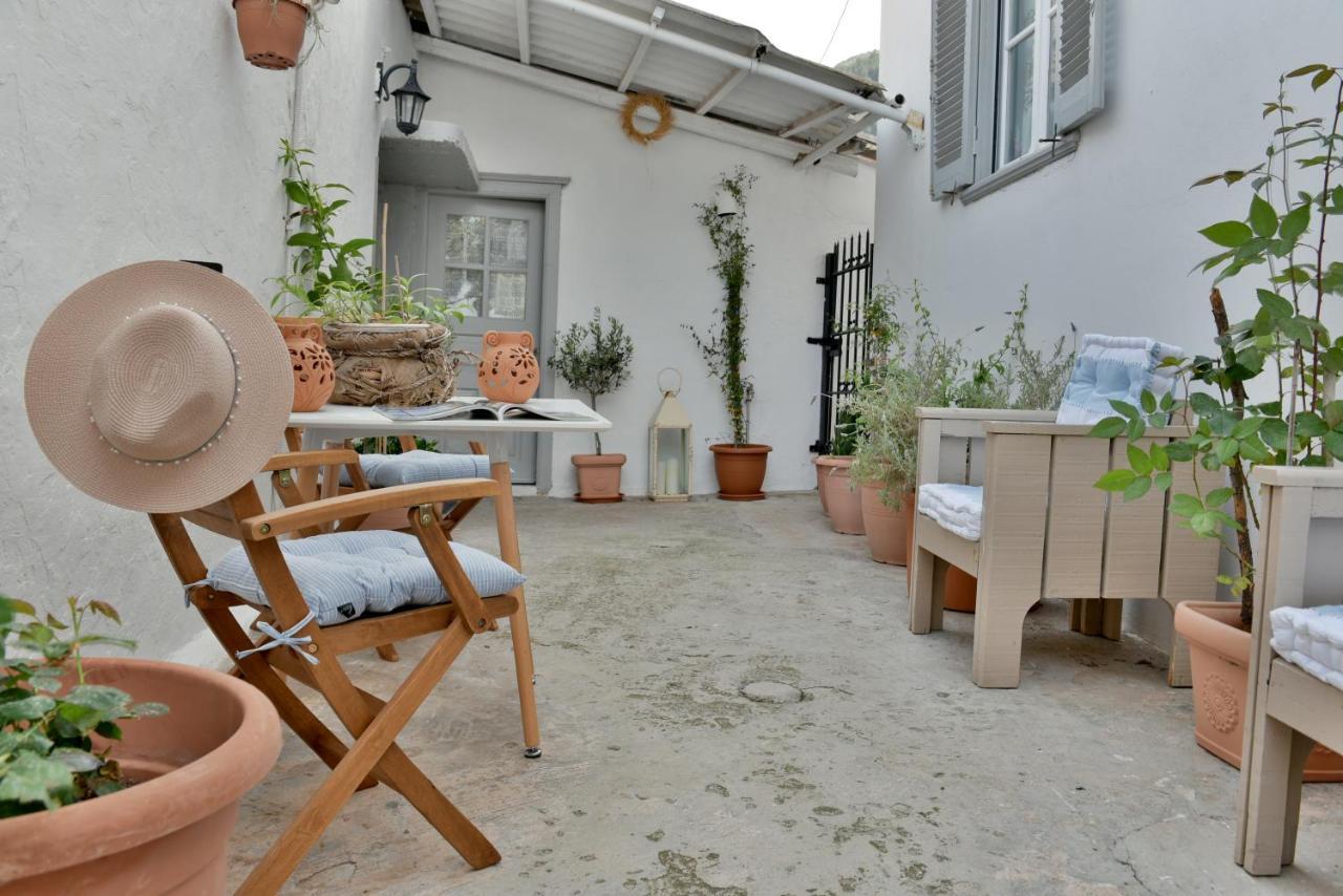 Grandmas Guest House Hydra  Bagian luar foto